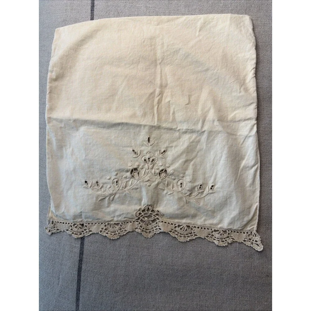 Vintage Embroidered Boudoir Pillowcase Sham Cutwork Lace European Style 13x14